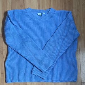 GAP Woman’s blue cotton sweater- medium